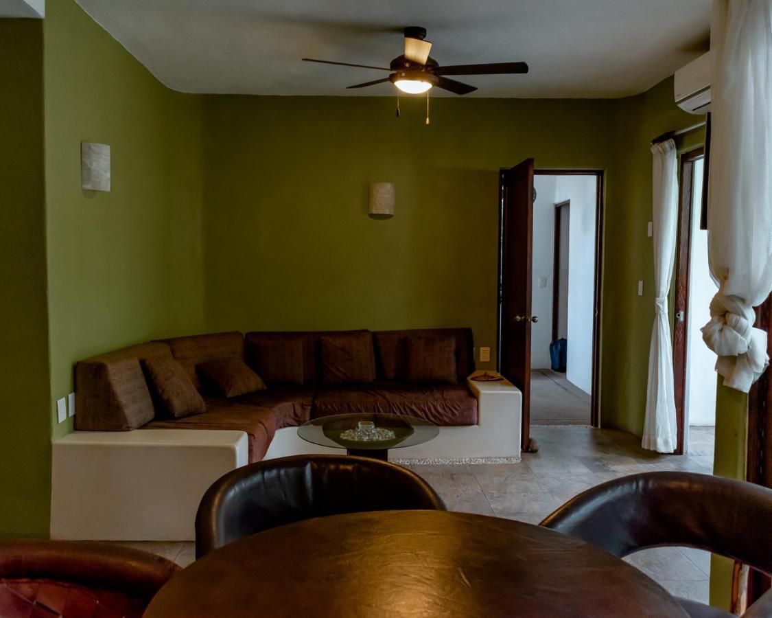 Zihuatanejo Studio Luaran gambar
